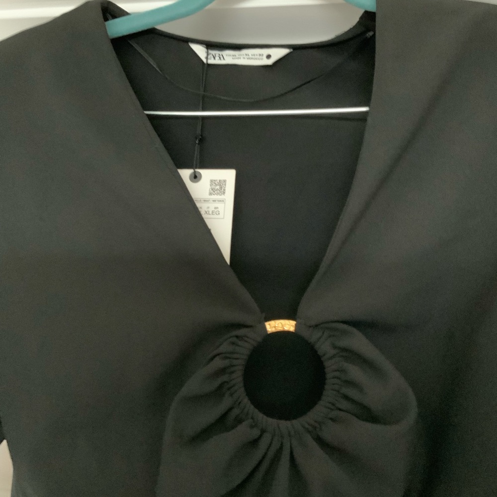 Black Top with Gold Accent